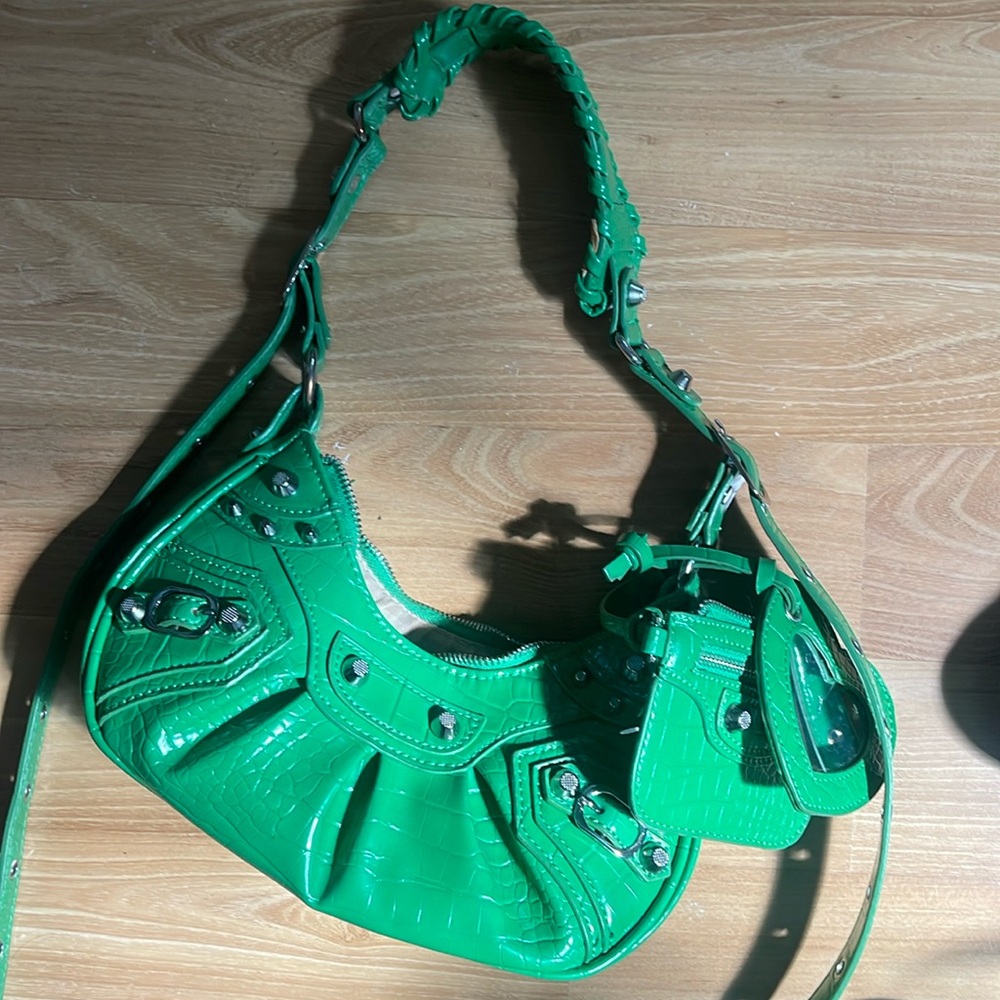Green Trendy Shoulder Bag